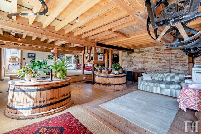 8637096-Interiorwm15-800