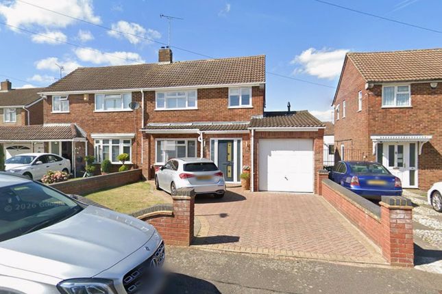 3-bed house on Sawtry Close, Luton, £1,875/mo