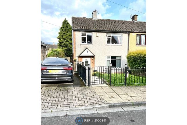 Thumbnail Semi-detached house to rent in Camberley Mount, Bradford