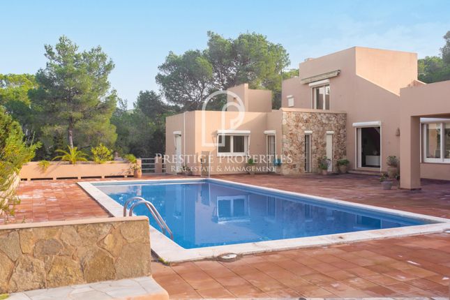 Thumbnail Cottage for sale in Cala Conta, Ibiza, Spain