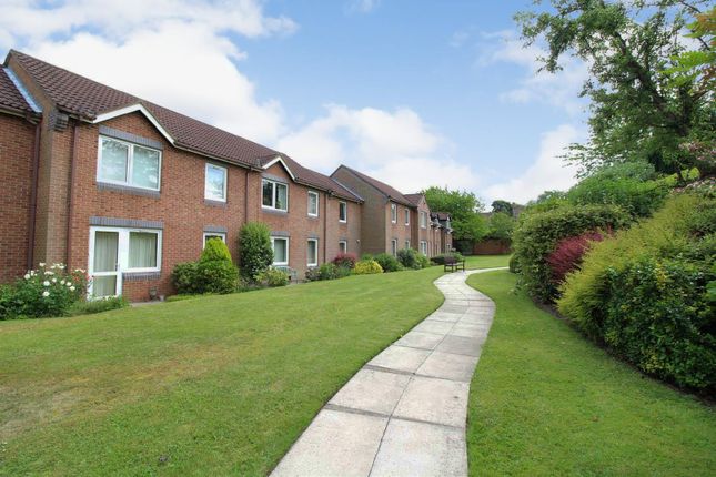 Flat for sale in West End, Swanland, North Ferriby