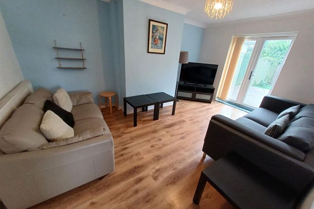 Property to rent in North Road, Cardiff
