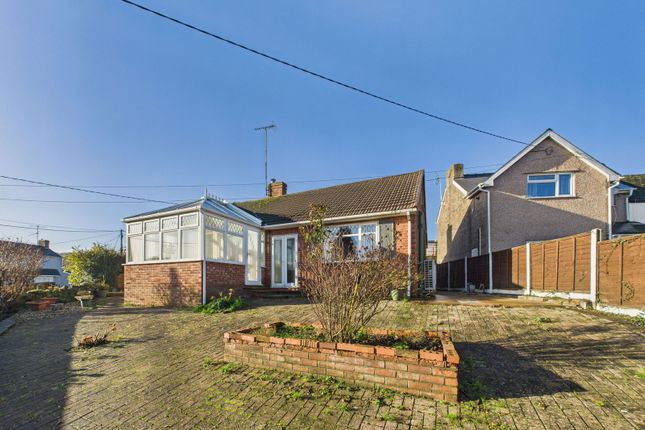 2-bed bungalow on Sunnybank, Parkhill, Lydney, £275,000