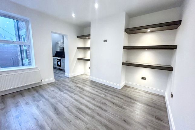 19, Nicholson Terrace, Newcastle upon Tyne photo 4