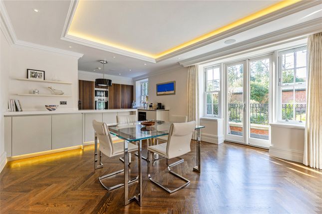 Flat 3,, Oxshott Lodge, Oxshott photo 3