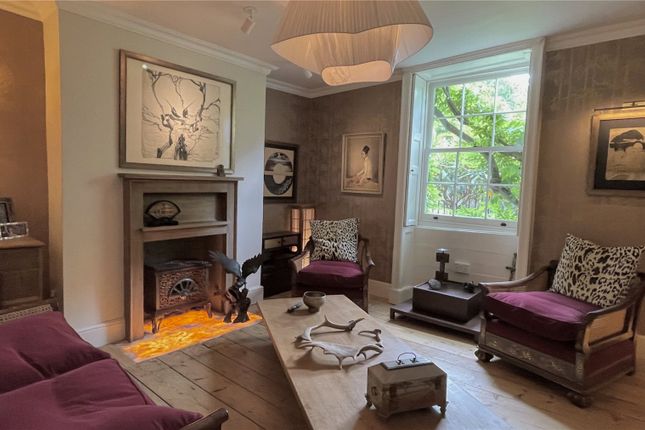 The Walls,, Hampton Court Road, East Molesey photo 3