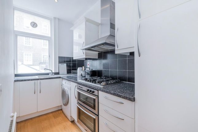 Flat for sale in Cleveland Street, Fitzrovia