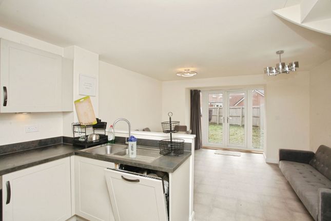 83, Dovecote Drive, Nuneaton photo 4
