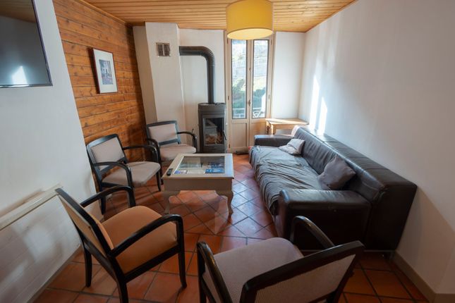 Apartment for sale in 73570 Brides Les Bains, Savoie, Rhône-Alpes, France