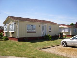 Thumbnail Mobile/park home to rent in Sutton Road, Wisbech