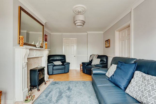 10, Totnes Road, Merseyside photo 4