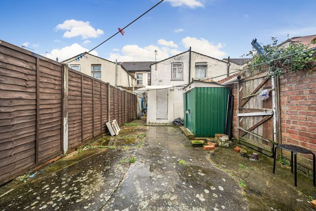 Terraced house for sale in Beverly Road, Southall