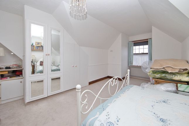 Terraced house for sale in Godwin Road, Cliftonville