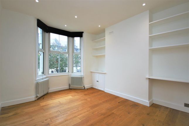 Thumbnail Flat to rent in Mabley Street, London