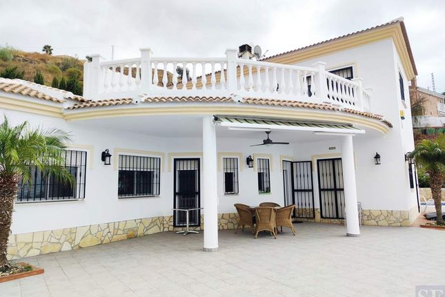 Thumbnail Town house for sale in Algarrobo, Andalusia, Spain