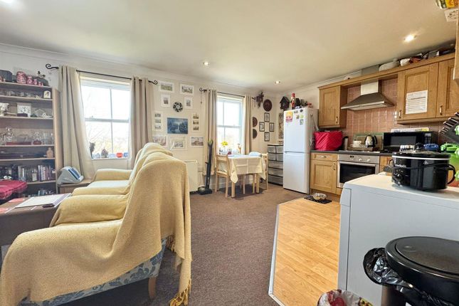 6, Fairby Close, Devon photo 3