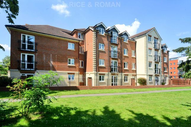 Flat for sale in Greenwood Court, Epsom