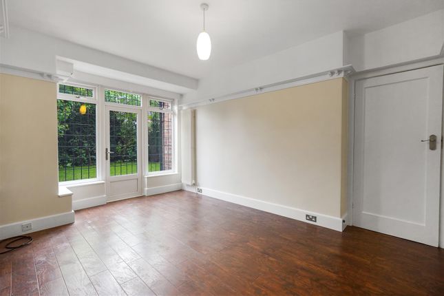 6, Woodside Drive, Darlington photo 4