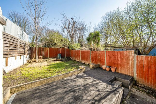 75A, Laleham Road, London photo 3