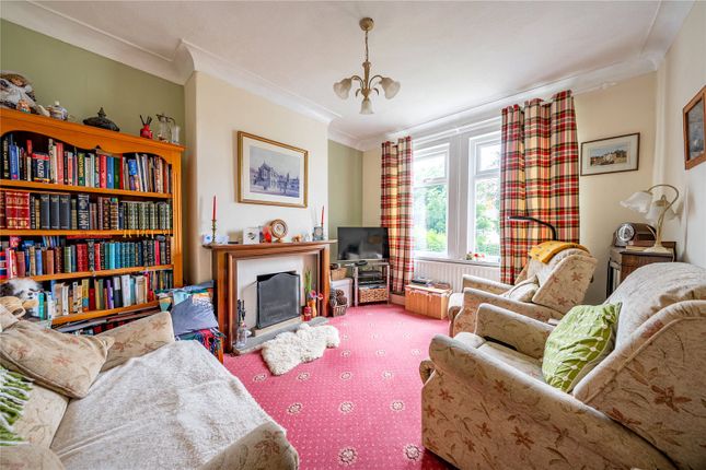 Hillgarth,, Canada Crescent, Leeds photo 2