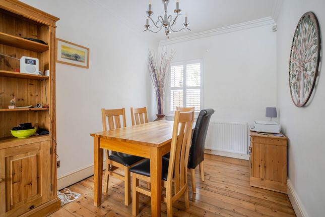 56 Bolton Road, Windsor photo 3