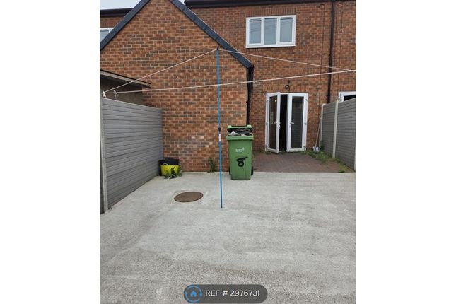 Lily St, Sunderland photo 4