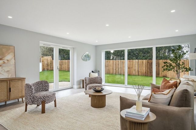 House 2 Three Acres,, Toms Lane, Hertfordshire photo 2