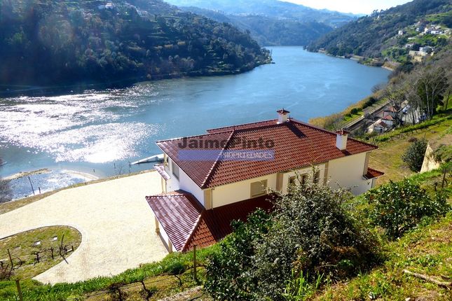 Villa for sale in House, 4 Bedrooms, In Iconic Landscape, Ancede E Ribadouro, Baião, Porto, Norte, Portugal