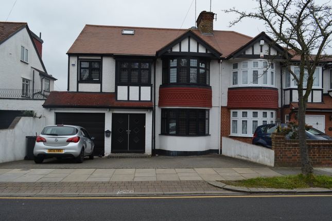Thumbnail Detached house to rent in Wynchgate, London