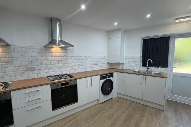 Room 1, 124 Queen Margarets Road, Coventry photo 2