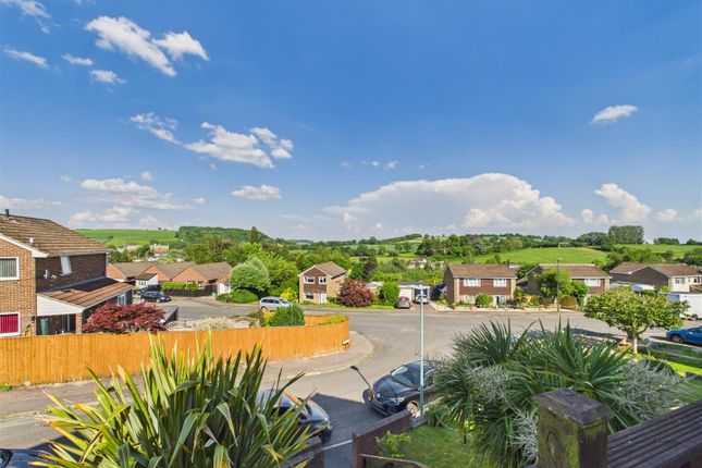 4, Wintles Close, Mitcheldean photo 2