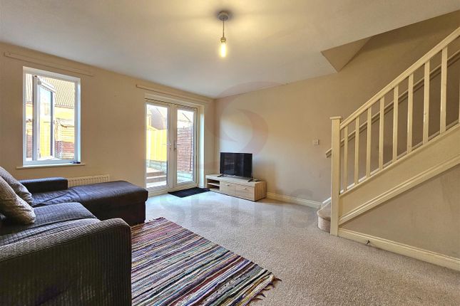 29, Dunire Close, Leicester photo 2