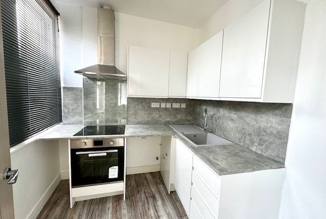 Flat 3, 2a, Eldon Street, BARNSLEY photo 3