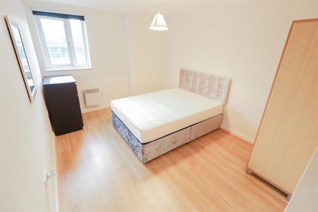 Flat for sale in Beauchamp House, City Centre, Coventry