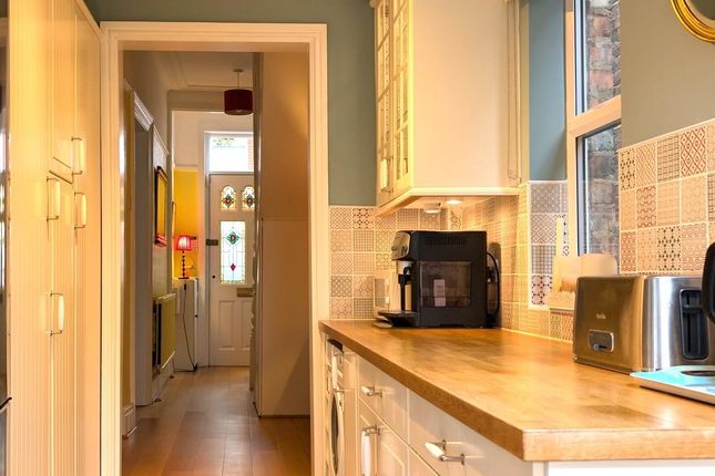 4 Cambridge Drive - 8.Jpg