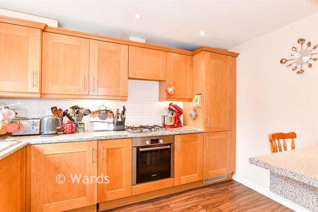 64, Brampton Field, Aylesford photo 4