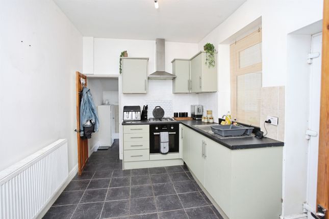129, Nantgarw Road, Caerphilly photo 4