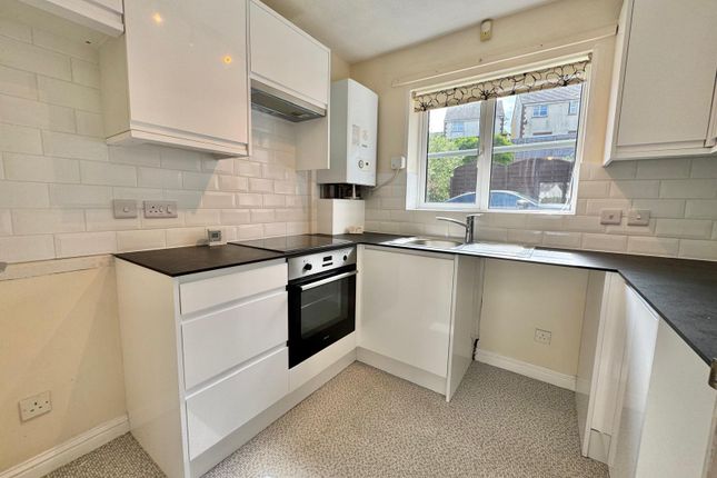 21, Kintyre Close, Torquay photo 3