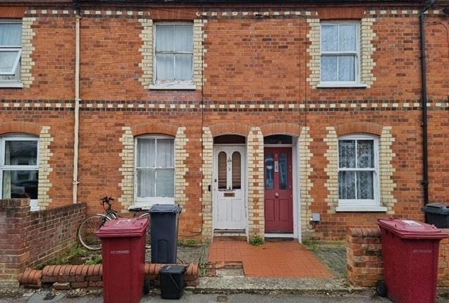 Thumbnail Terraced house to rent in Norton Road, Reading