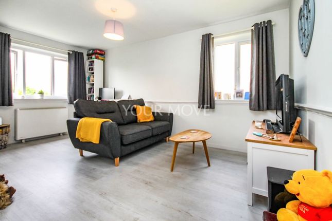 Bishops Court Blandford Close Romford Rm7 1 Bedroom Flat