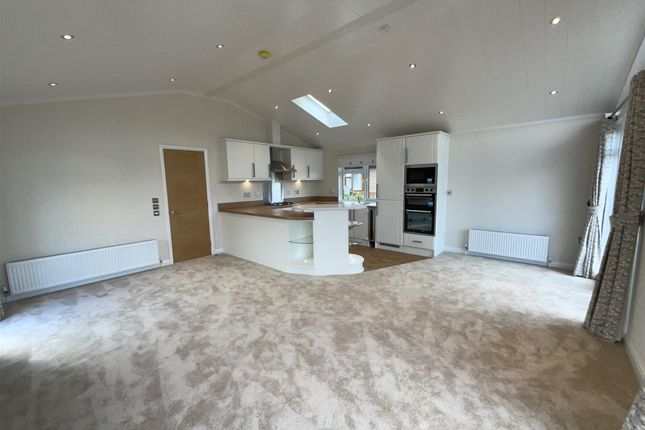 Hillberry Park, Wateringbury Road, West Malling photo 4