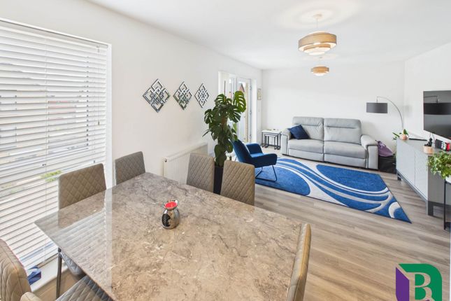 Flat 10, George Avenue, Milton Keynes photo 3