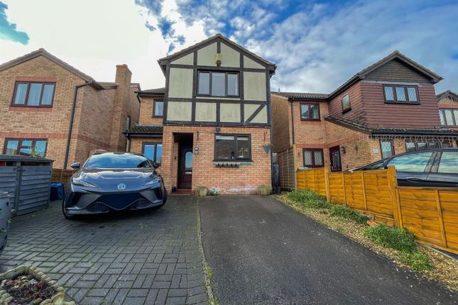 4-bed house on 10, Rossendale Close, Weston-Super-Mare, £395,000