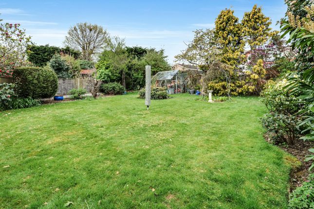 Semi-detached house for sale in Southbourne Gardens, Westcliff-On-Sea