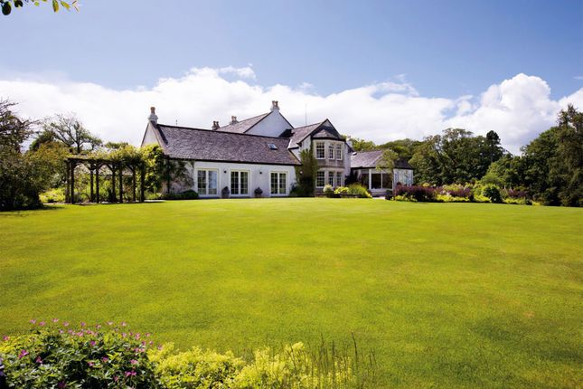 Country house for sale in Fingalton Road, Newton Mearns, East Renfrewshire
