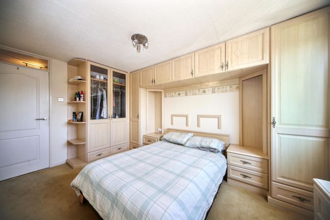 Beaumont Grove, Wigan photo 3