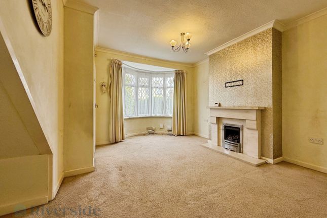 96, Graham Avenue, Hull photo 3