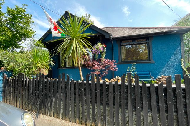 3-bed house on 60 Heol Eithrim, Swansea, £210,000