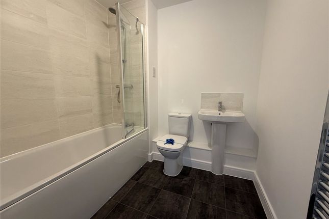 Dukes Quarter - Plot 405^, 36, Hamilton Court, Bordon photo 3