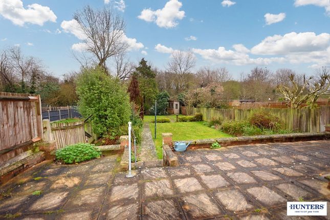 Property for sale in Ravenscroft Avenue, Wembley, Middlesex.